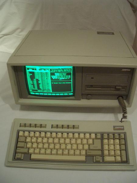 Compaq Portable II (2).JPG